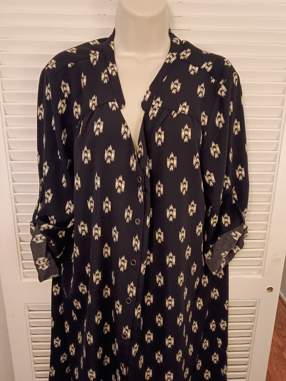 41 Hawthorn Black Midi Shirt Dress with Cream Print - Picture 3 of 8